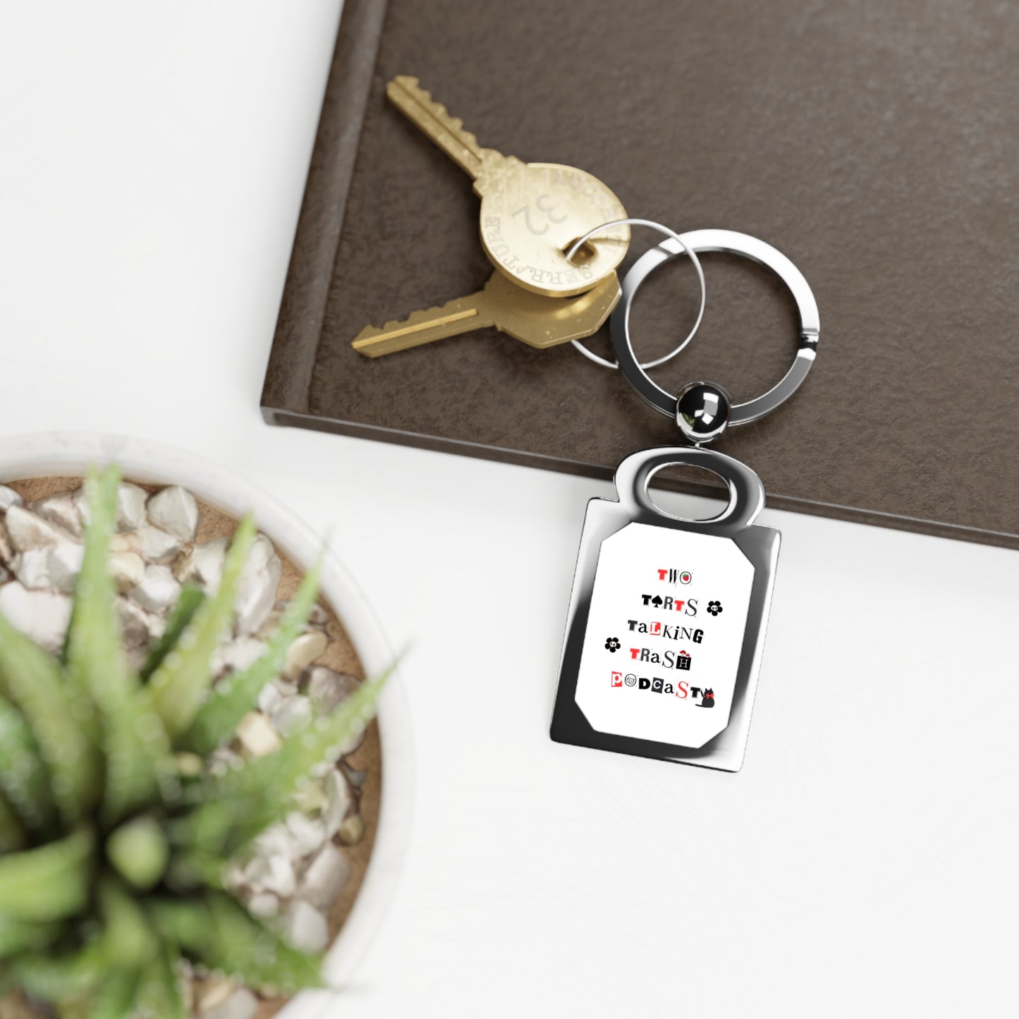 Two Tarts Talking Trash Serial Kitty Photo Keyring